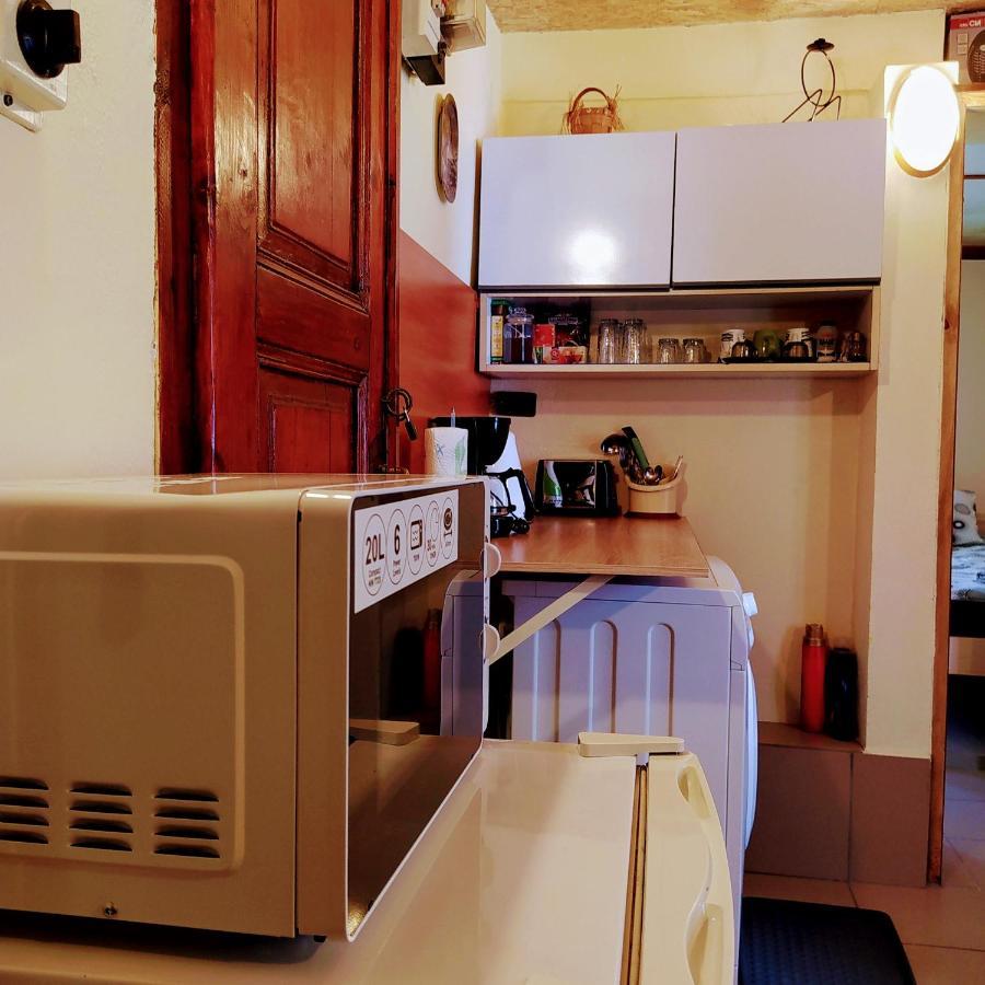 Authentic Guest Stay In The Heart Of Veliko Tarnovo Студио С Изглед Към Царевец Kültér fotó